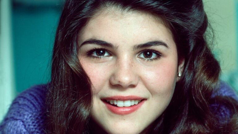 Lori Loughlin Net Worth